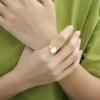 French Retro 18K Gold Oval Shell Ring Does Not Fade Niche Design Titanium Steel Index Finger Ring Jewelry Women