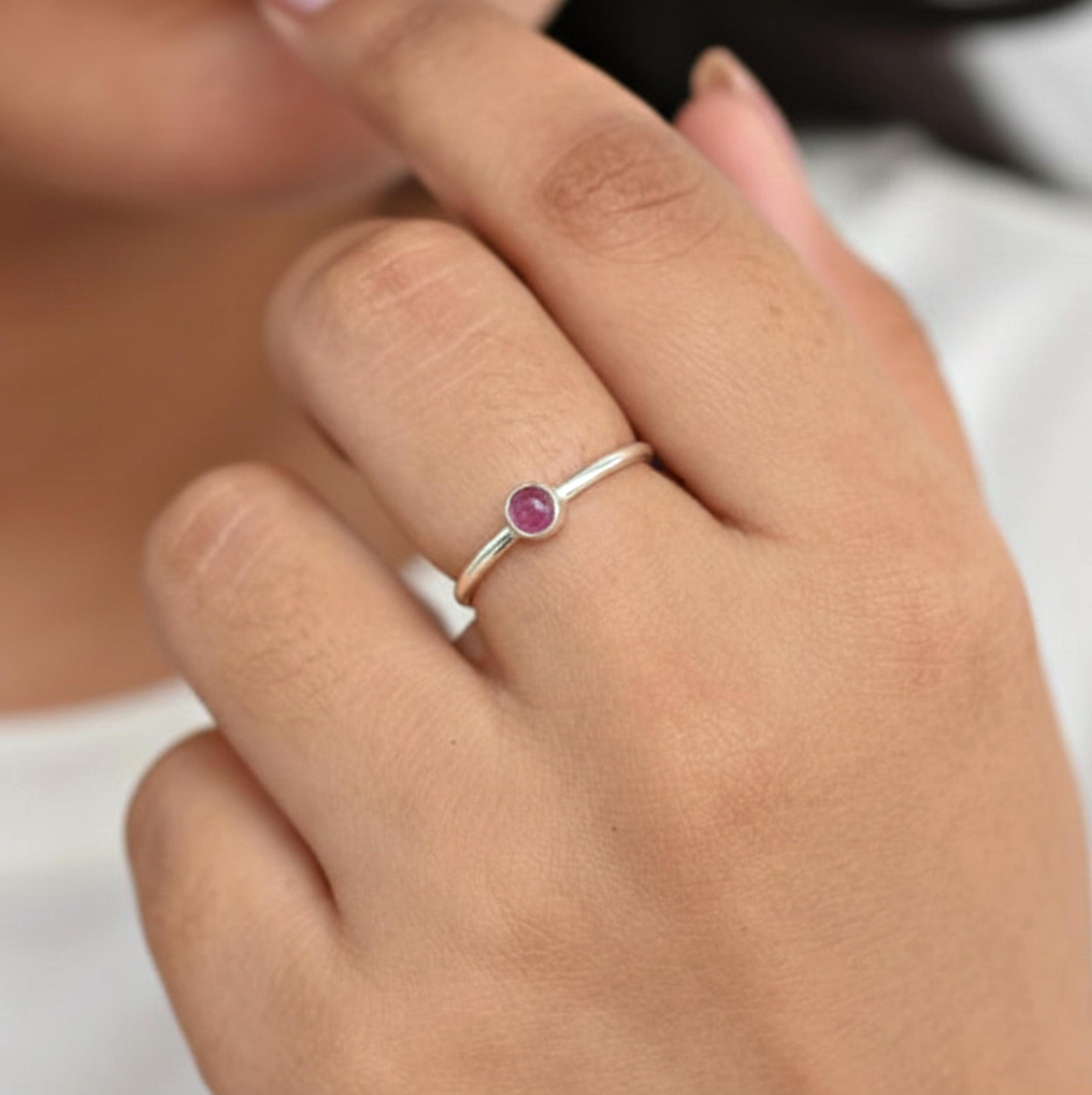 

Кругла каблучка-стек з рожевим турмаліном для жінок, Срібло 925 проби, Мінімалістична маленька каблучка, Каблучка для повсякденного носіння 12 срібний