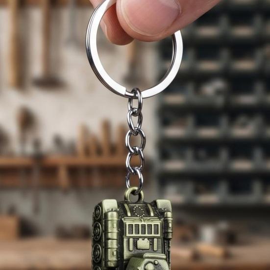 Tank Keychain Pendant Metal Military Tank Keychain Lightweight Retro Bag Charm Accessories for Men And Women Tank Lovers