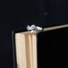 Anello Regolabile in Argento Thailandese Yin Taifei Intagliato a Mano Design Anguilla