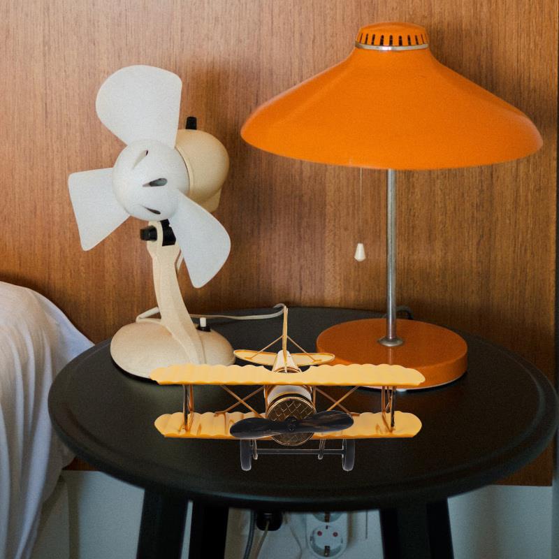 Handmade Small Airplane Model Ornaments Creative Plane Statue Miniatures Art Crafts Decoration Desk Accessories Gift