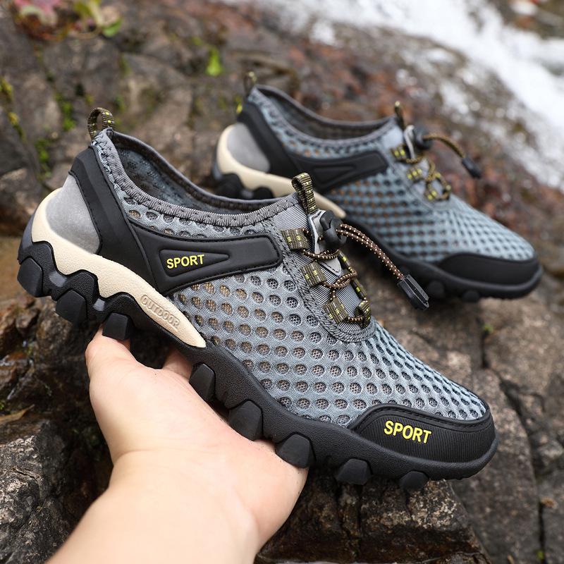 Men's Lightweight Breathable Summer Outdoor Mesh Water Shoes for Mountaineering
