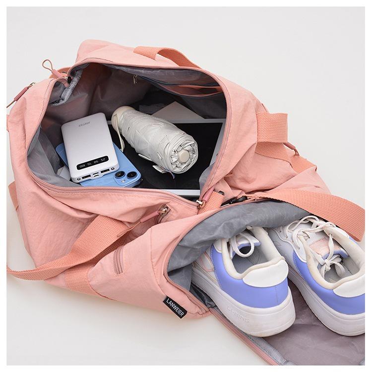 Fashionable Lightweight Gym Bag with Shoe Compartment – Large Capacity Crossbody and Handheld Travel Bag