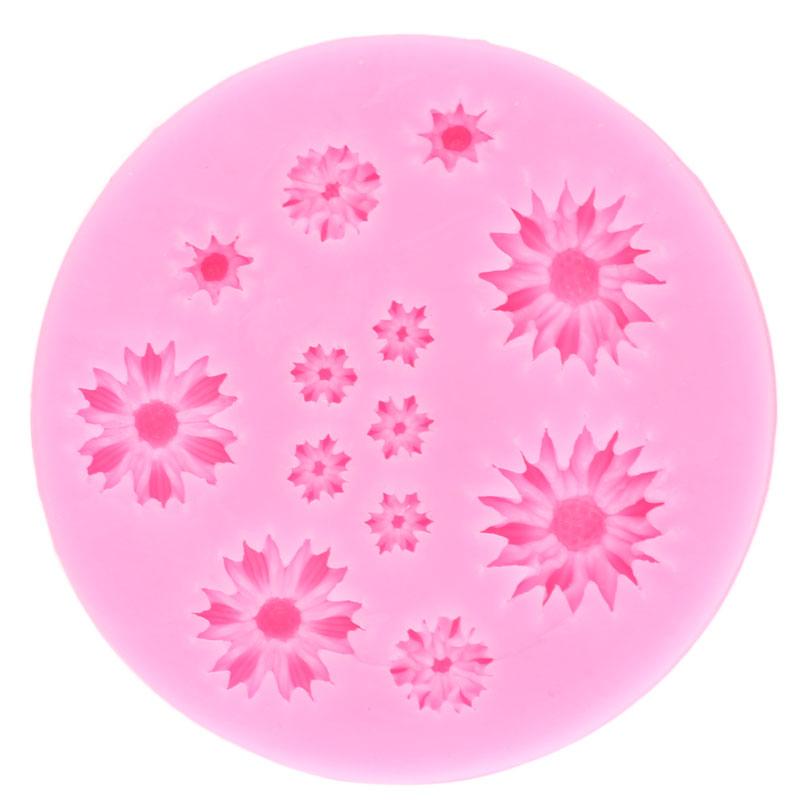 Daisy Wild Chrysanthemum Flower Silicone Mould DIY Cupcake Baking Moulds Daisy Fondant Mould Cake Decorating Tools Chocolate Candy Resin Mould