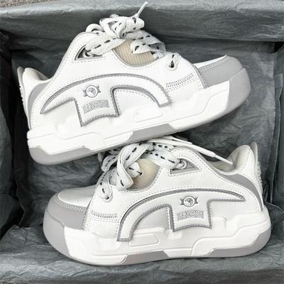 Obuwie damskie – Sneakersy