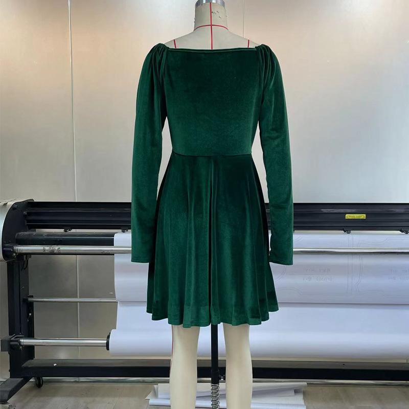 2026 New Women's Velvet Bodycon Dress, V-Neck Long Sleeve Short Cocktail Dress with Waist Cinching, Sexy Holiday & Party Velvet Gown