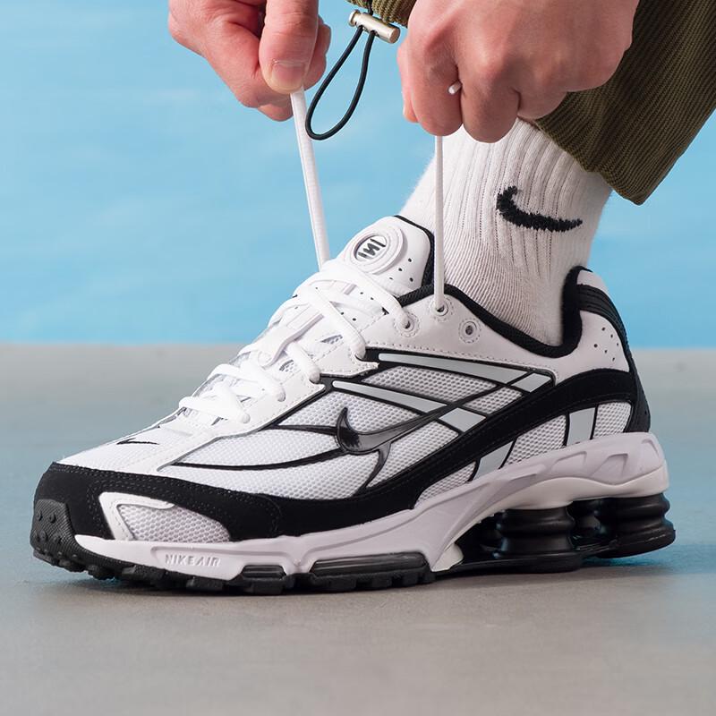 NIKE Men's Shox Casual Sports Shoes IO4296-100