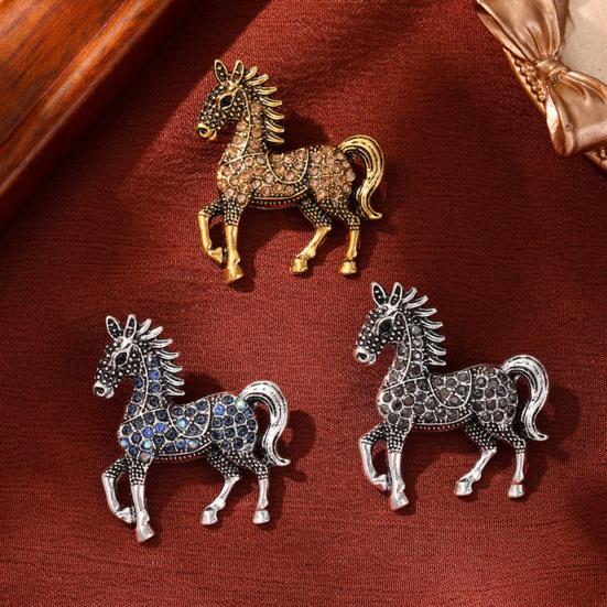 Retro Horse Brooch Rhinestone Inlaid Horse Pin Zodiac Year Animal Brooch Men Women Suit Accessory for Handbag Clothes Decoration