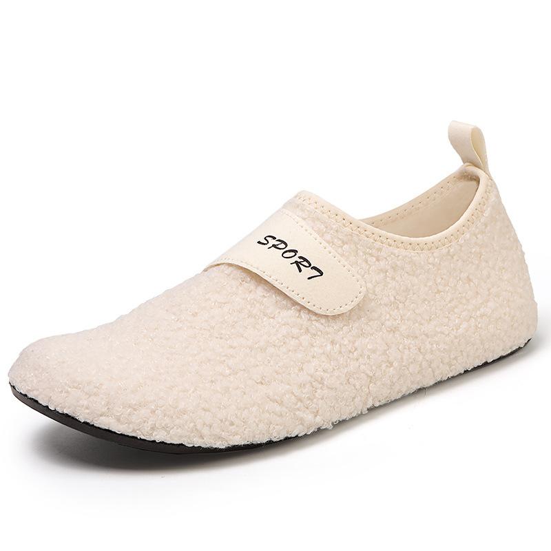 Winter couple new products daily leisure travel home soft non-slip lightweight warm plush cotton shoes
