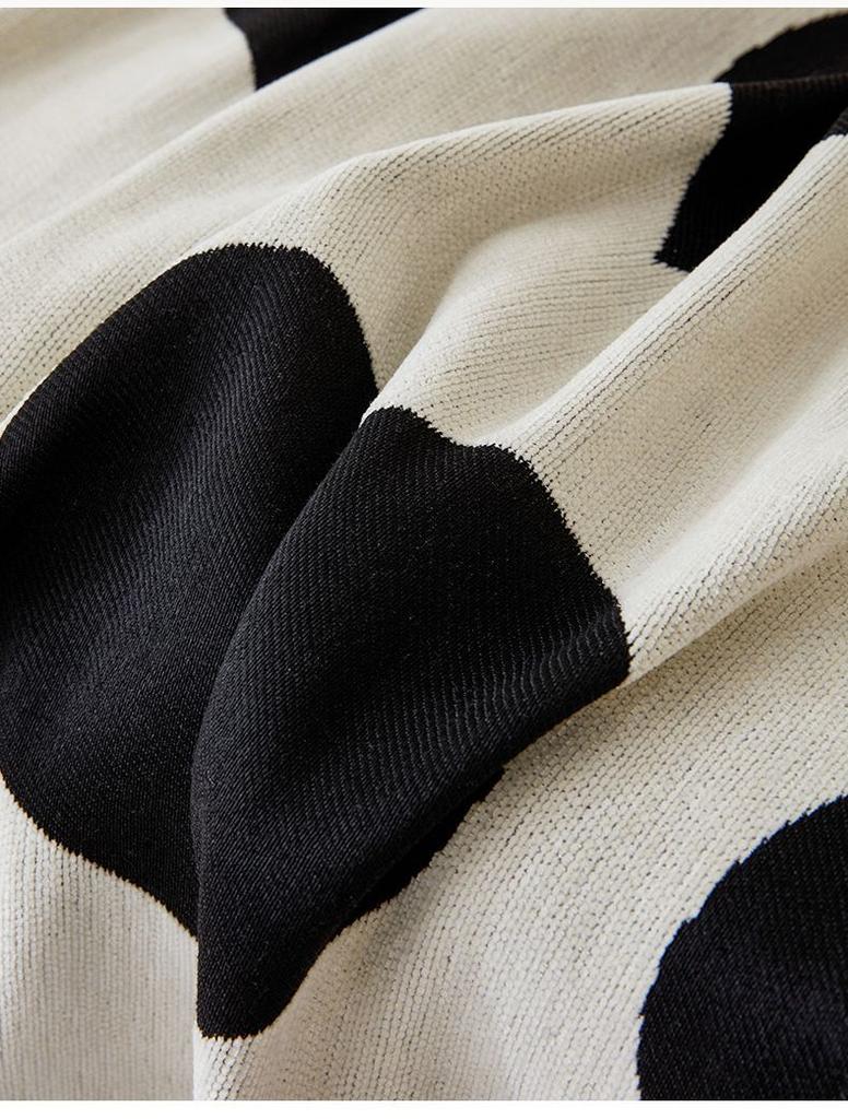 Cute Heart Shape Sofa Cover Chenille Sofa Towel Blanket Couch Cover Tassel Non-Slip Decorative Dust Cover Furniture Protector