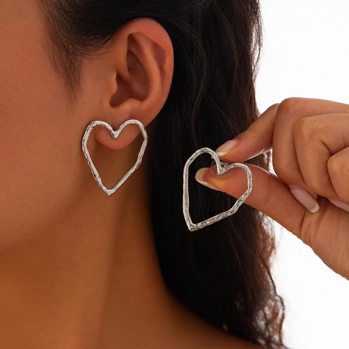 

Hollow Heart Drop Earrings Exquisite Gold Dangle Earrings Silver Dangle Earrings Hypoallergenic For Gift For Girlfriends Office