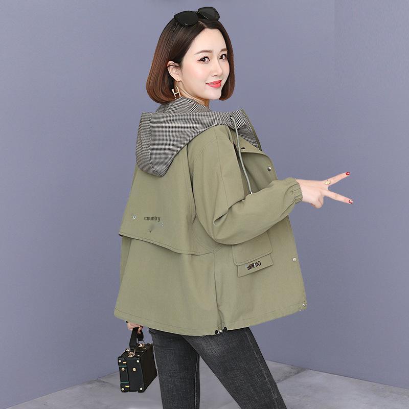 Large Size Women's Casual Windbreaker - Thick Jacket for Spring, Autumn, and Winter, 2024 New Trend