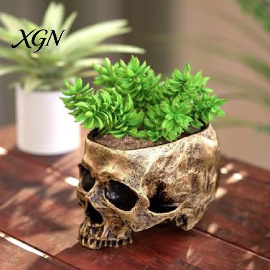 Retro Distressed Skull Decor Planter, Resin Head Flower Pot, Halloween Candy Bowl, Spooky Unique Gothic Gifts Decoration for Tabletop Home Bar Office