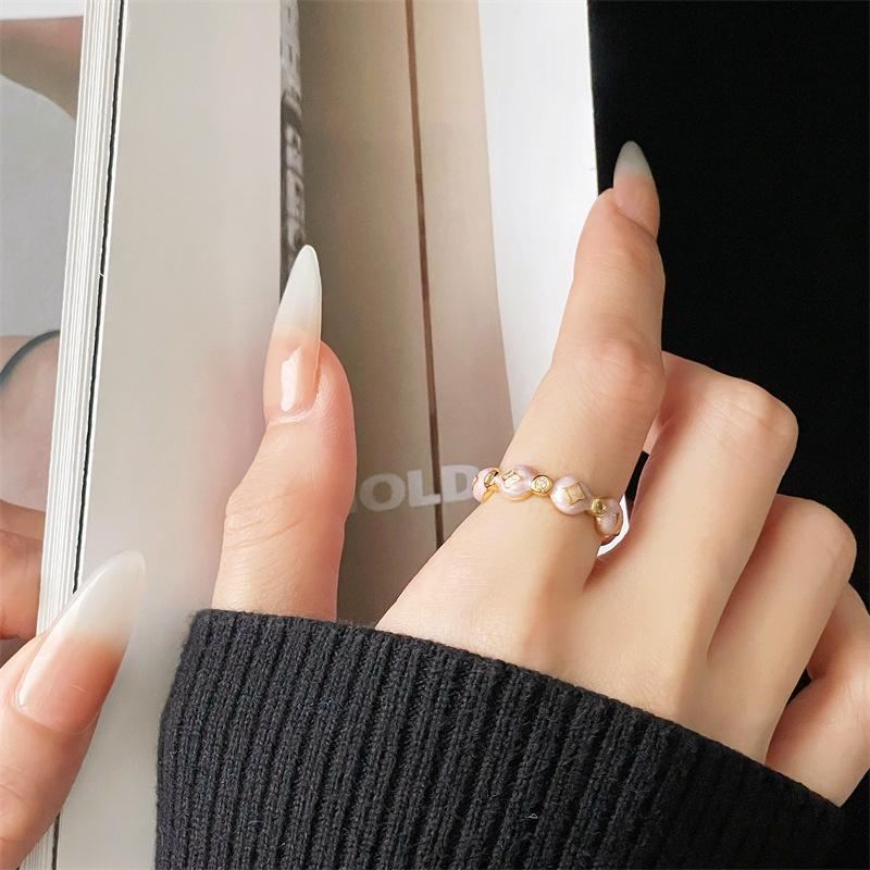 Vintage Pink Enamel Open Ring Gold Trim Niche Design Elegant And Unique Personality Lace Pattern Jewelry