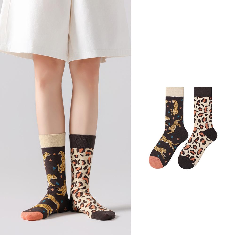 Unisex Trendy Cotton Mid-Calf Socks for Autumn/Winter - Sporty & Casual