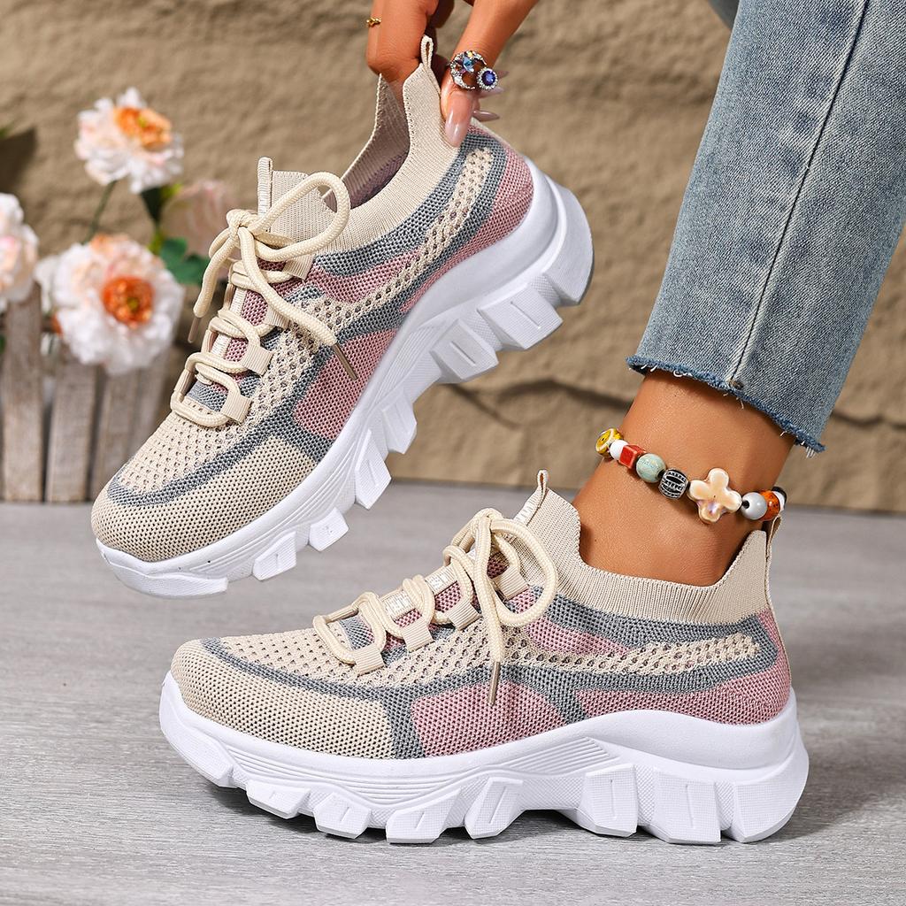 2026 New Plus Size Women's Sneakers Breathable Lightweight Shoes for Women Casual Sneakers for Women