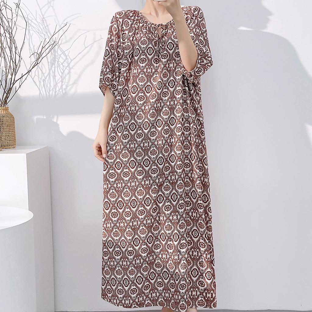 1011 new cotton and silk nightdress women's summer short-sleeved pajamas cartoon pony element long loose cotton silk skirt can be worn outside