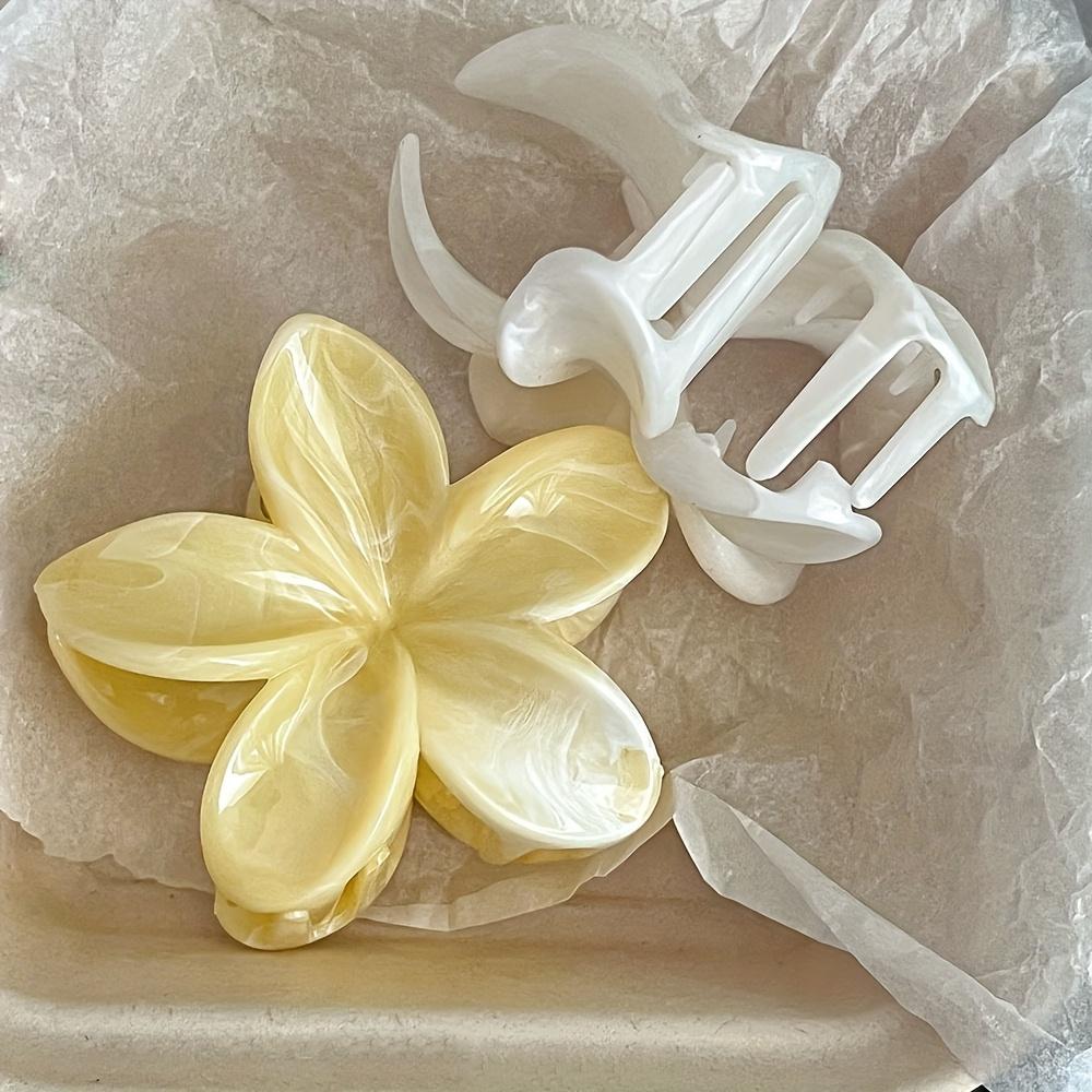 1/2pcs Yellow Egg Flower Hair Claw Clip Secure Grip Transparent Gradient Design Durable Plastic Hair Accessories for Women