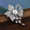 Luxury Rhinestone Flowers Imitation Pearl Brooches Women Sparkling Zircon Bowknot Brooch Pin Scarf Coat Suit Accessories Jewelry