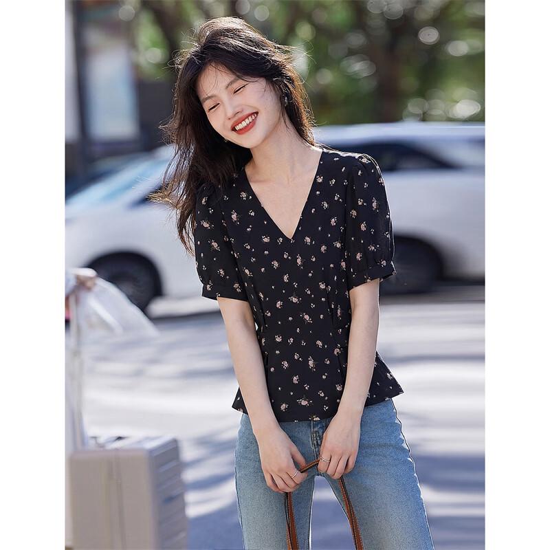 Elegant Printed V-Neck Short Sleeve Blouse