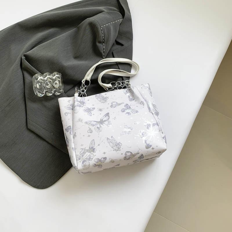 

Повсякденна модна сумка через плече, жіноча, літо 2024, нова маленька свіжа сумка на ланцюжку, повсякденна сумка класу фіолетовий