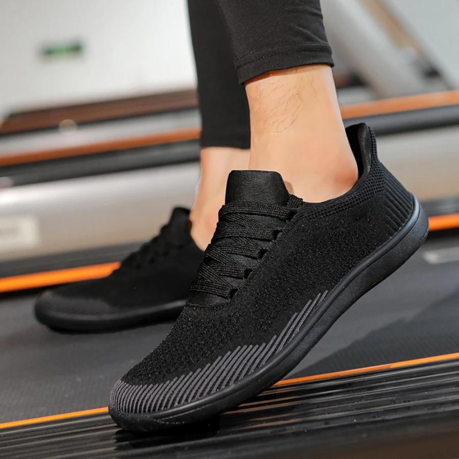 Men's and women's casual sports shoes,wide-toe, oversized,mesh, wide-palm, couple's brisk walking vulcanized shoes shoes for men