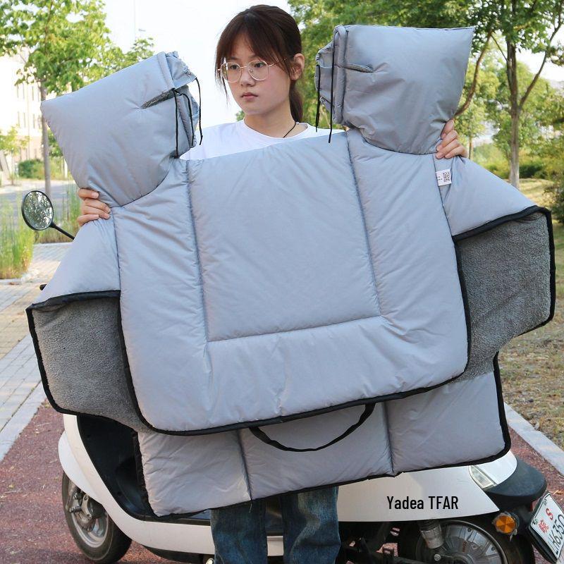 

Fleece-Lined Waterproof Windshield Cover for Electric Vehicles - Thick, Windproof, and Warm