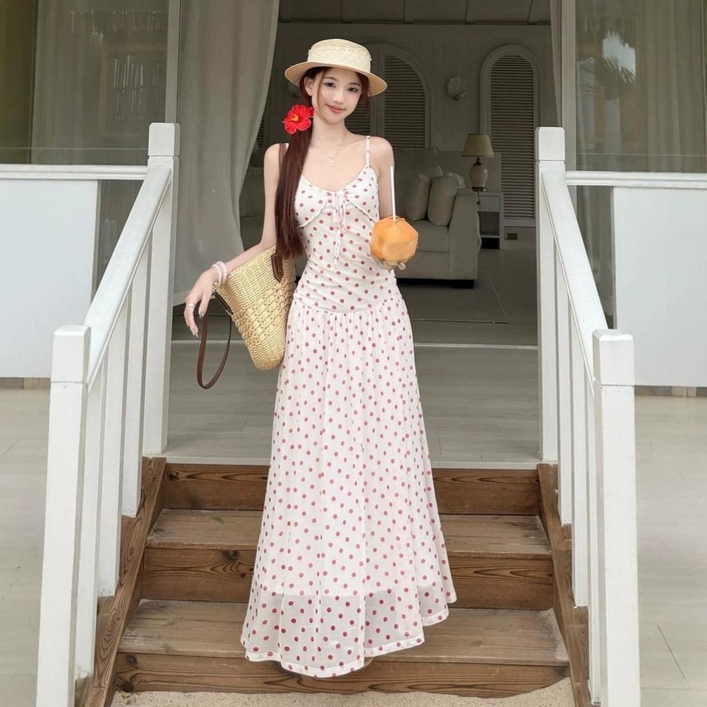 French Red Polka Dot Suspender Dress Women's Summer New Chic and Thin A-shaped Skirt Slim Holiday Dress