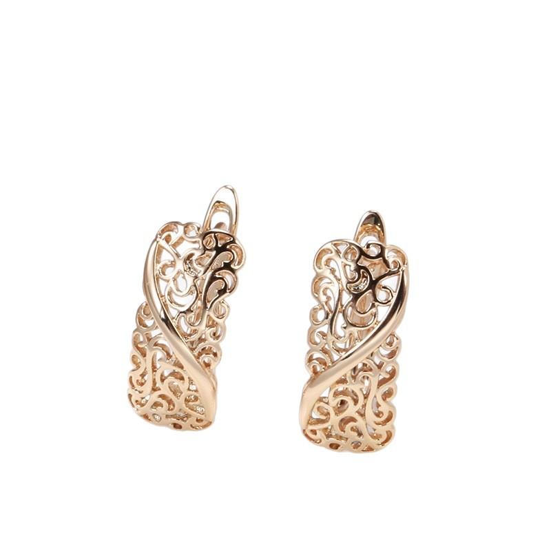 Champagne Gold Geometric Hollow Carved Earrings For Women Elegant Personalized Temperament Studs Fine Jewelry