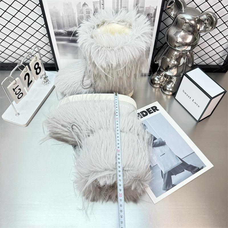 Dicke Sohle Innenhöhe Erhöhung Schneestiefel Damen Winter Gestapelt Verdickt Mittleres Rohr Flauschige Schuhe Rutschfest Warm Mondstiefel Kleine Größe