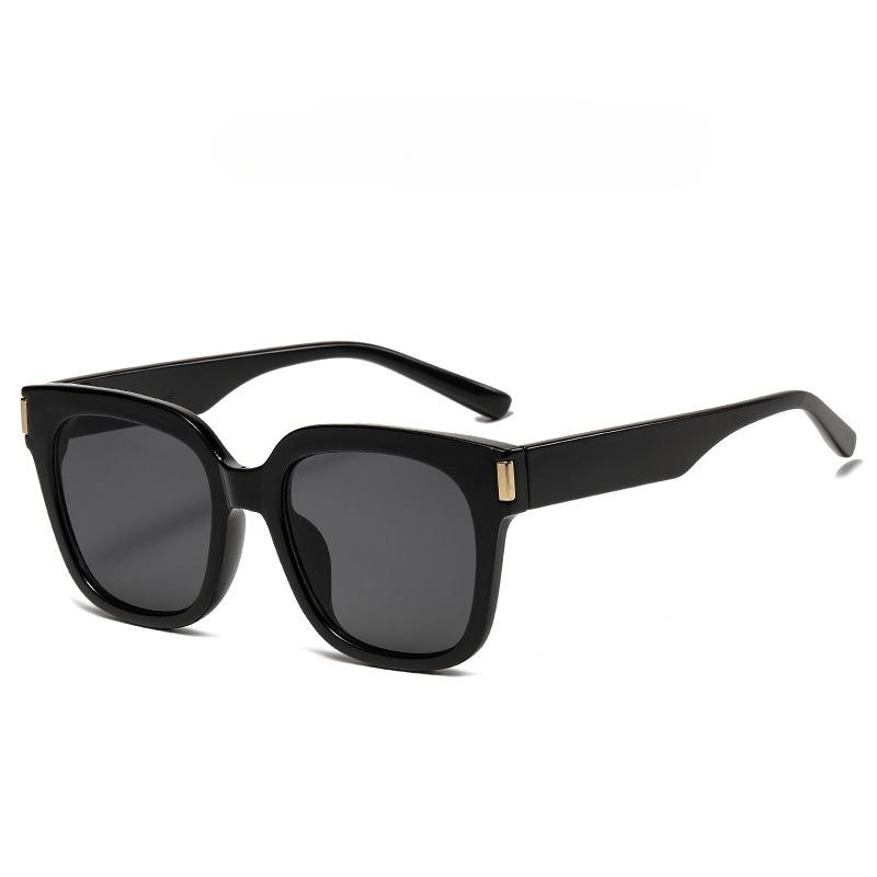 

Женские солнцезащитные очки в большой квадратной оправе с защитой от синего света, летние модные винтажные женские солнцезащитные очки, очки для путешествий на открытом воздухе, пляжные козырьки от солнца black Gray