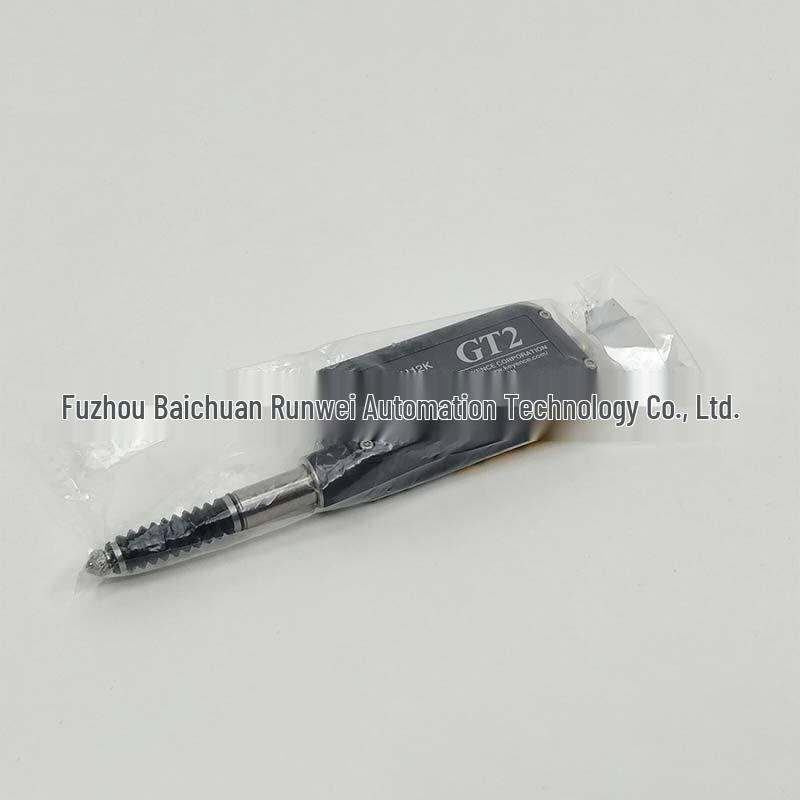 New KEYENCE IL-1000 Displacement Sensor, DIN Rail Mount Type