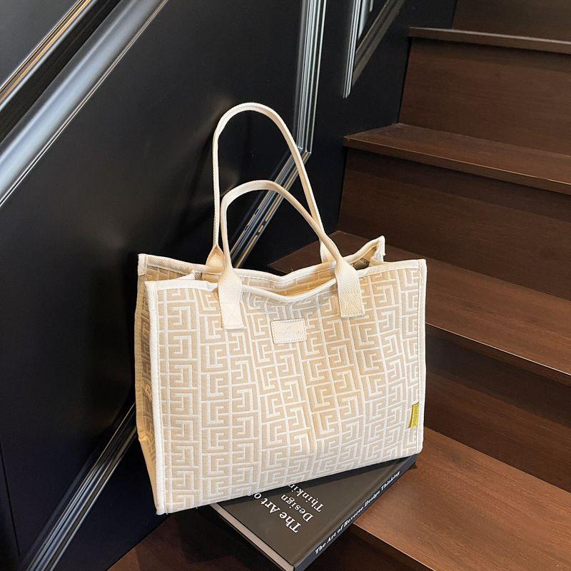 

Большая вместительная сумка через плечо женская 2025 Новое поступление Модная сумка-саквояж для покупок Путешествий Работы Одежды Холщовая сумка-тоут Beige White