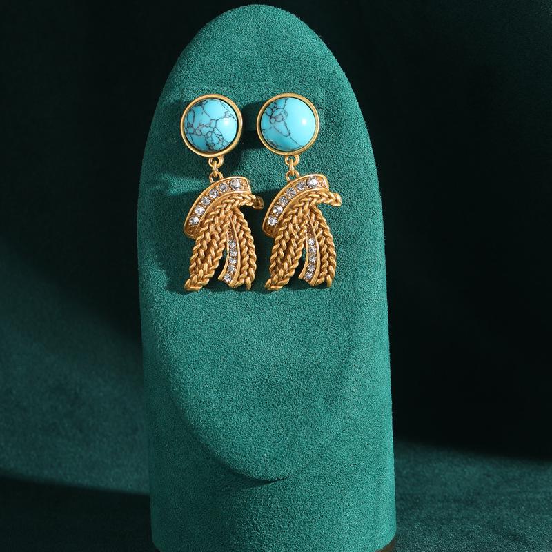 Yong Nuo Vintage Retro Jewelry: High-End, Colorfast Antique Earrings