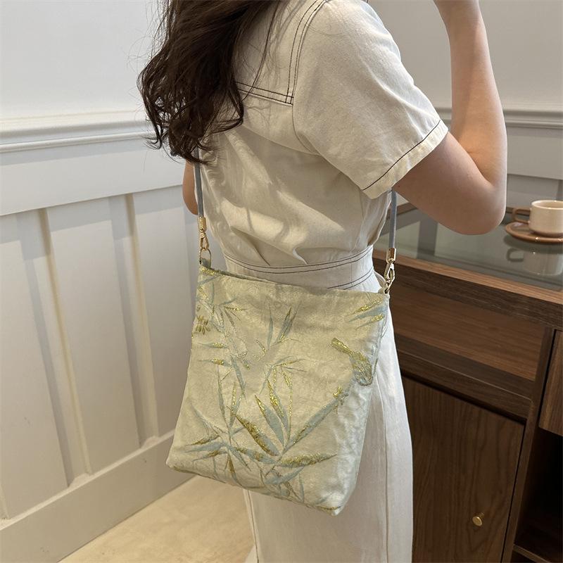 Fashion Crossbody Bag Casual One-shoulder Tote Bag for Women This Summer New Simple Popular Niche Bag for Women