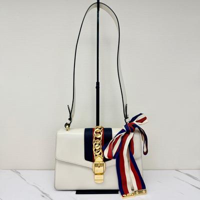 [Pre-Owned] Sylvie Gold Buckle Striped Web Satin Bow Wide Shoulder Strap Leather Handbag - Excellent #8OB726