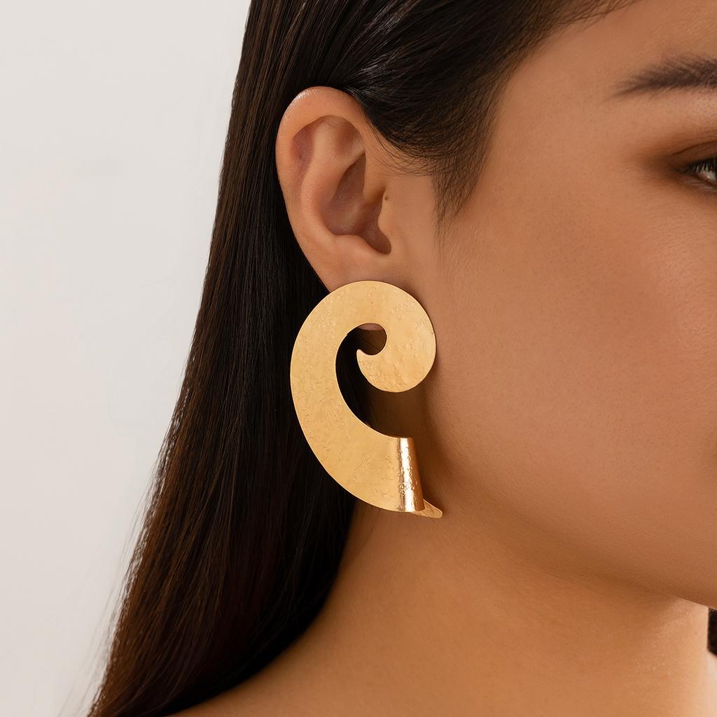 Ingemark Exaggerated Irregular Wave Snake Shape Stud Earring for Women Fashion Statement Punk Piercing Earring Jewelry Steampunk