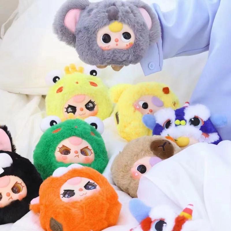 Cartoon Hugging Pillows Car Interior Decorative Toy Comic Collectible Game Peripheral Anime Doll Home Vehicle Doll Ornaments