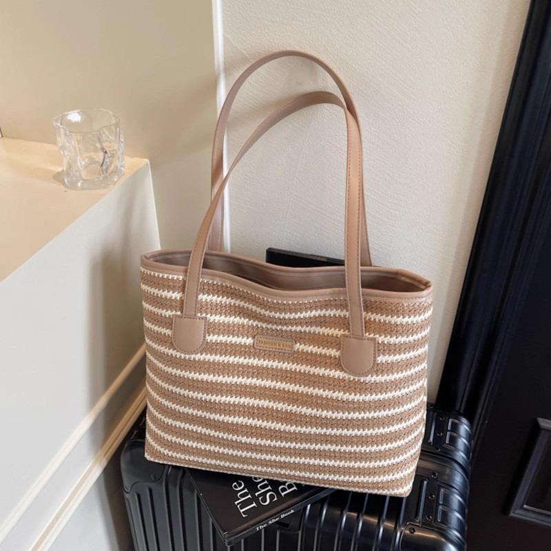 Summer large-capacity rainbow straw bag women's new fashionable versatile shoulder underarm bag portable tote bag