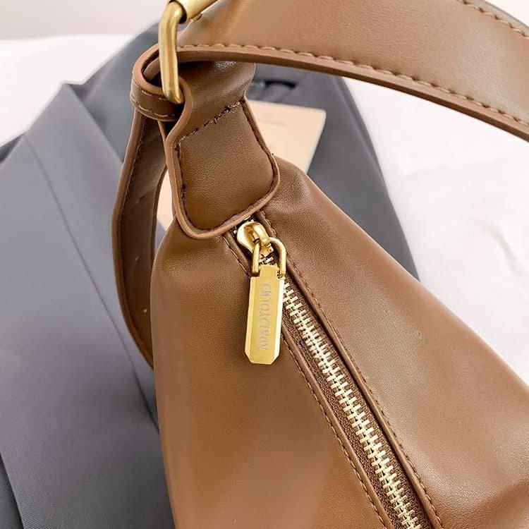 Soft Leather Pleated Crescent Armpit Bag Women's Shoulder Messenger Bag
