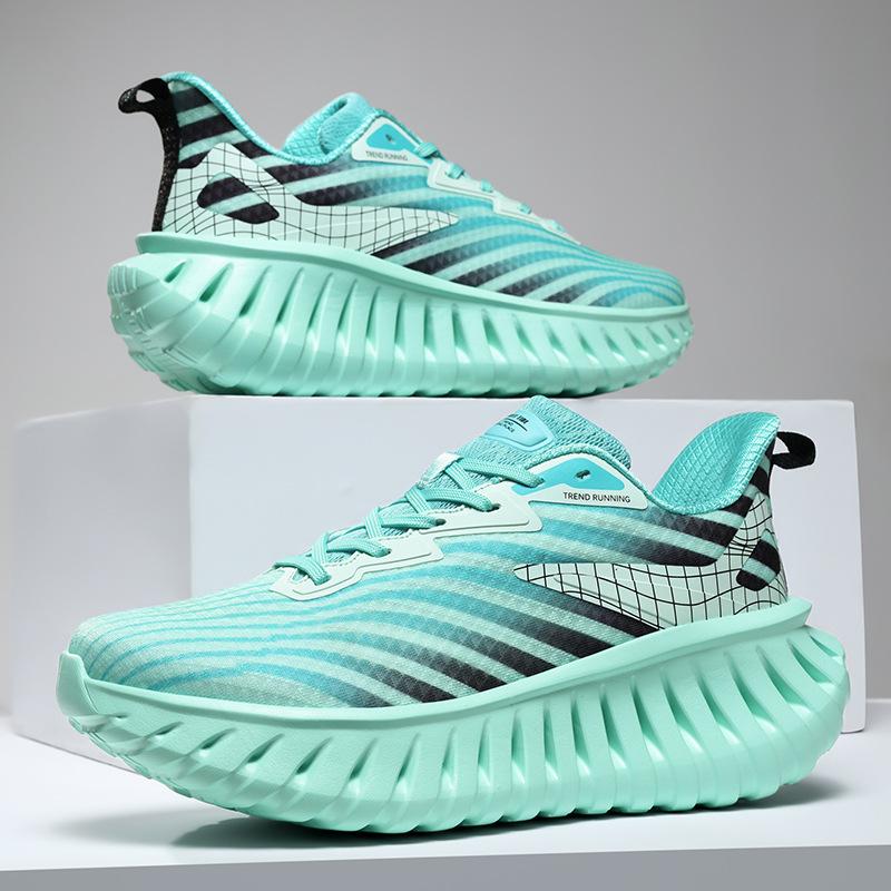 

2025 summer lightweight and versatile couple casual sports shoes outdoor running shoes fashion middle school students and teenagers 44
