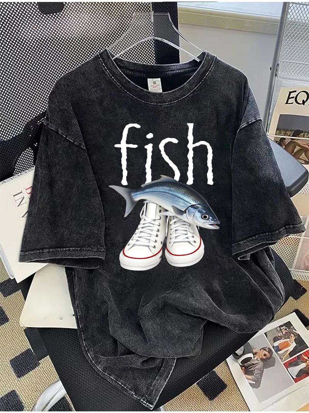 

White and Black Short Sleeved Tshirt Fun Fish Called Old Printed fih Text Casual Tshirts S