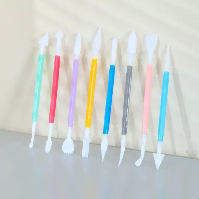 8-Piece Clay Sculpting Tool Set - Knife, Stone, Plastic, Pottery, DIY, Handmade Sculpture, Colored Clay Accessories. Approximately 15.5 CM