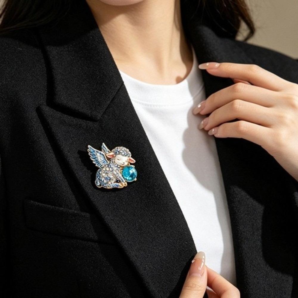Rhinestone Goat Lapel Pin Zinc Zinc Alloy Animal Brooch Christmas Sheep Lamb Brooch Party