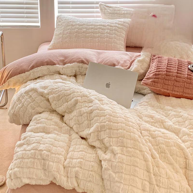 OEING Winter Milk Velvet Rabbit Fleece Bedding Set 1.5m Bed (200x230cm Quilt)