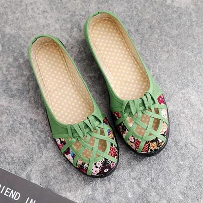Scarpe di stoffa primavera estate Scarpe singole scavate da donna con fondo morbido antiscivolo Sandali slip-on piatti con stampa di grandi dimensioni
