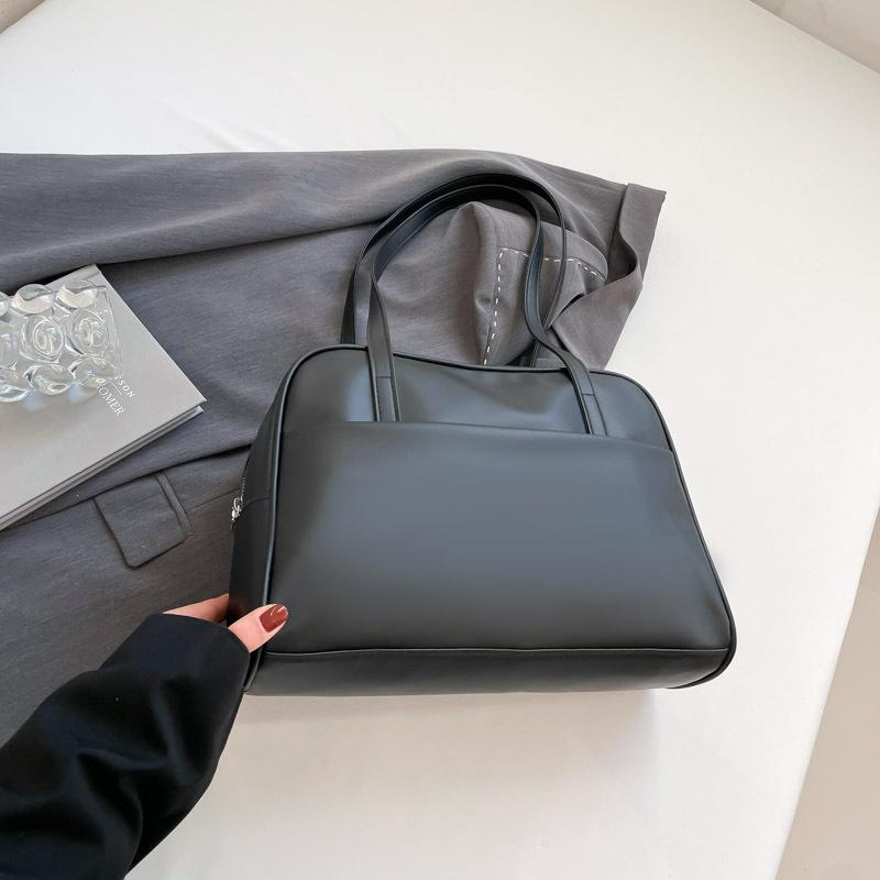 Large capacity shoulder bag, women's 2025 new armpit bag, large capacity tote bag