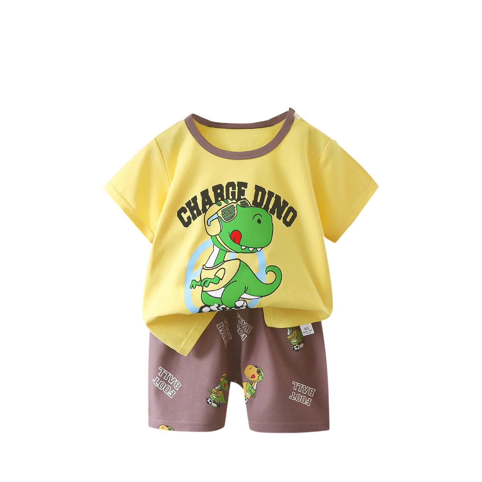 

Детский патриотический наряд - комплект из 2 предметов: короткий рукав и шорты для мальчика 90 жёлтый