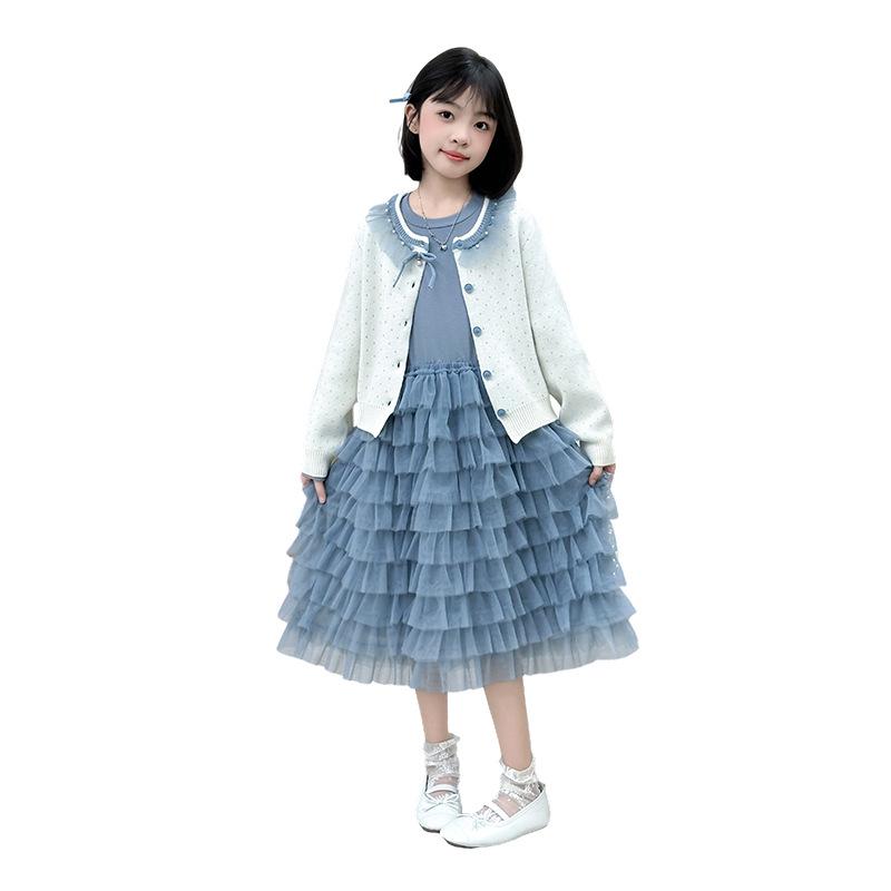 Girls' Spring and Autumn 2025 Korean-Style Knit Sweater & Skirt Set