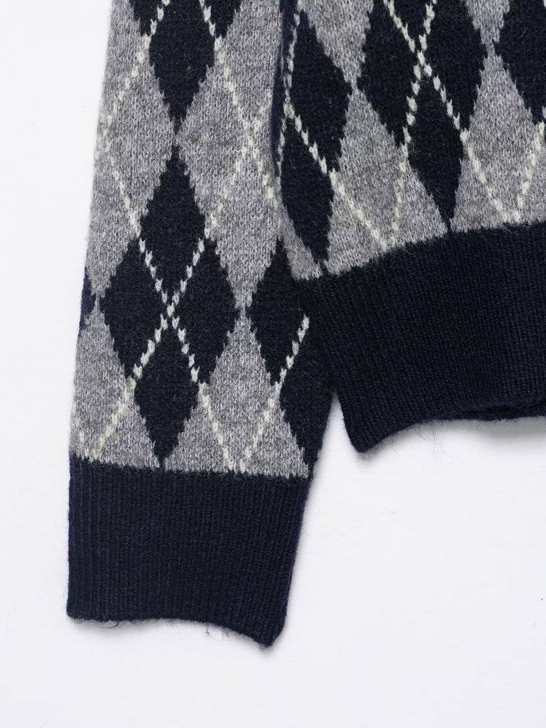 European and American style, new women's clothing, foreign style fashionable rhombus knitted sweater 2142/227/055